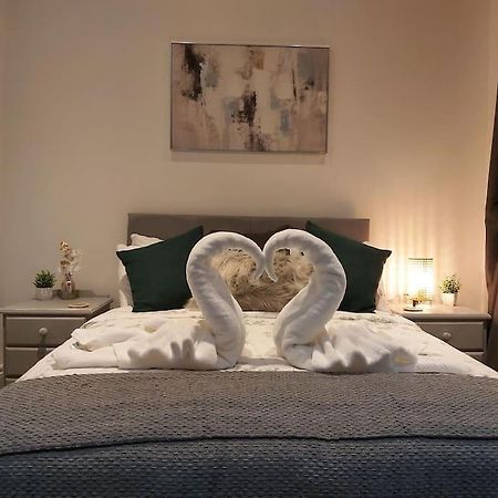 Tranquil Boho Bliss Apartment Портсмът Екстериор снимка